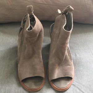 Dolce Vita peep toe booties